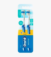 imagem de Escova De Dente Oral B Indic 40